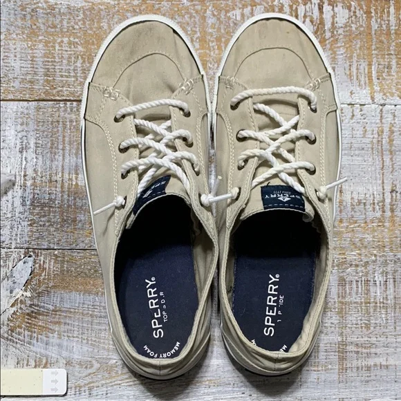 Sperry Beige Boat Sneakers - Picture 1 of 6